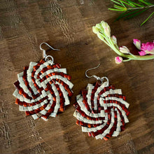 Load image into Gallery viewer, Sunny Vibes Only Pandan Straw Earrings