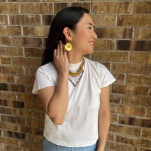 Load image into Gallery viewer, Gonging Strong Earrings