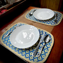 Load image into Gallery viewer, Diamond in the Weave Bamboo Placemats