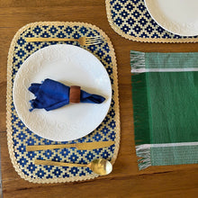 Load image into Gallery viewer, Diamond in the Weave Bamboo Placemats