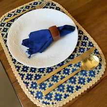 Load image into Gallery viewer, Diamond in the Weave Bamboo Placemats