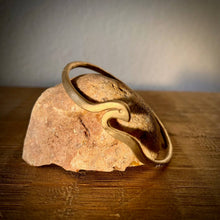Load image into Gallery viewer, Munting Maya T’boli Brass Bangle