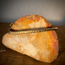 Load image into Gallery viewer, Munting Maya T’boli Brass Bangle