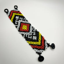 Load image into Gallery viewer, T&#39;boli Bracelet

