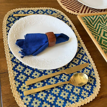 Load image into Gallery viewer, Diamond in the Weave Bamboo Placemats
