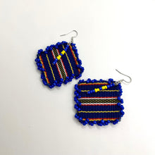 Load image into Gallery viewer, Peak Chic Earrings
